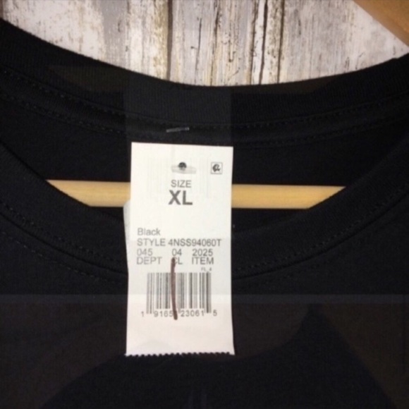 NWT NASA Black Astronaut Tee - Picture 4 of 5